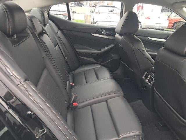 2023 Nissan Maxima SV CVT