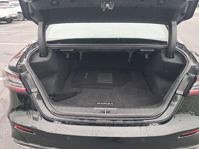 2023 Nissan Maxima SV CVT