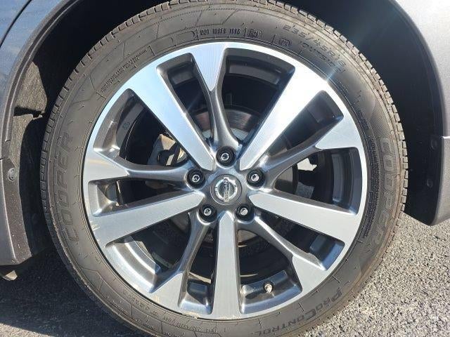 2017 Nissan Altima 2017.5 2.5 SR Sedan