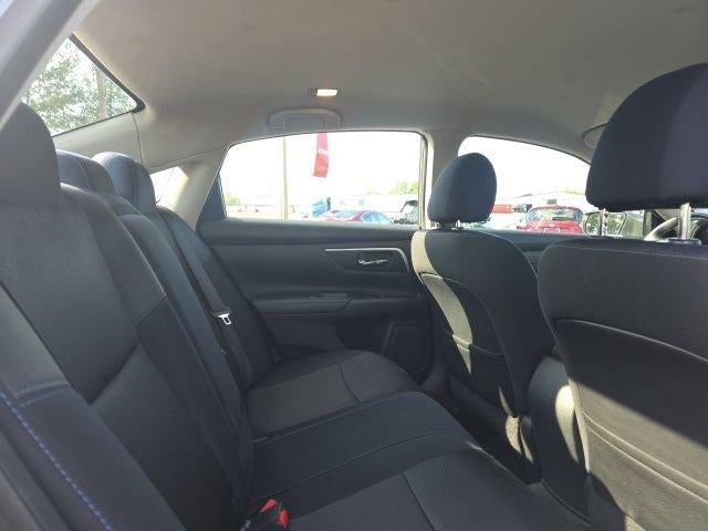 2017 Nissan Altima 2017.5 2.5 SR Sedan