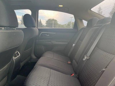 2017 Nissan Altima 2017.5 2.5 SV Sedan