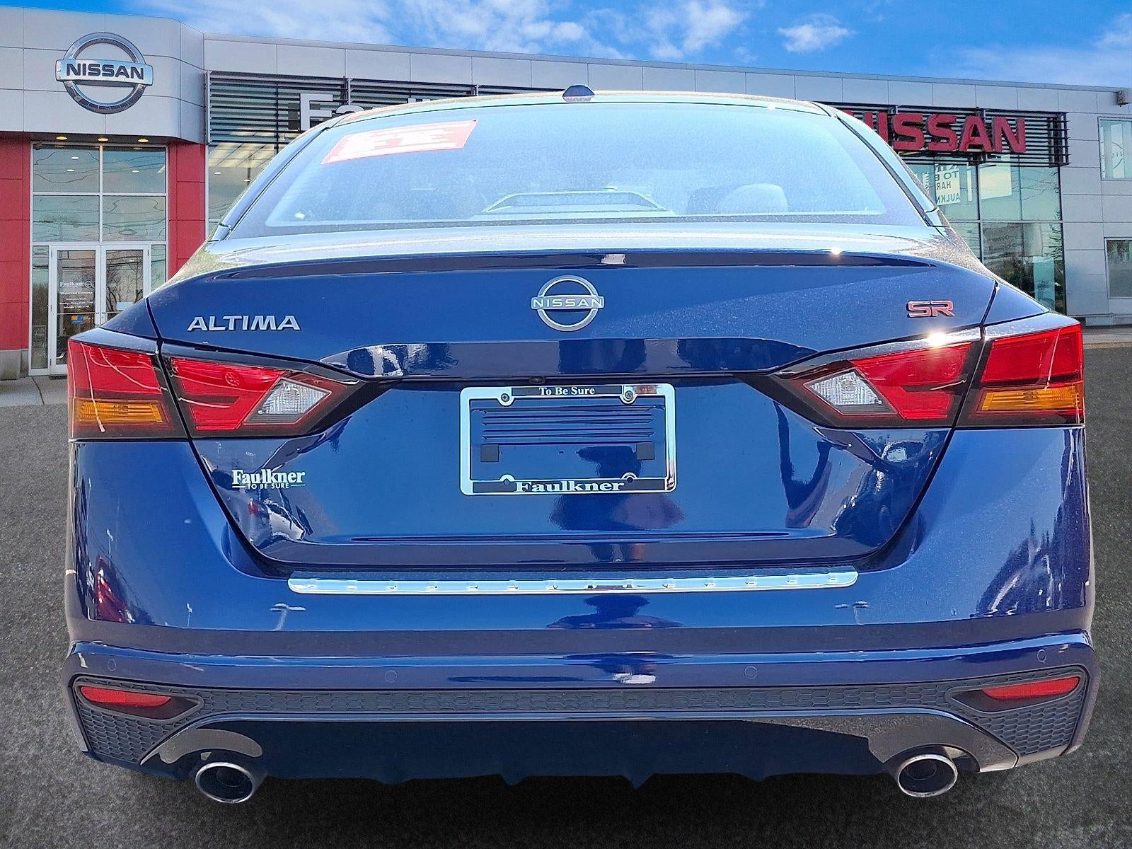 2023 Nissan Altima SR
