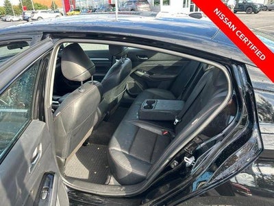 2023 Nissan Altima SR