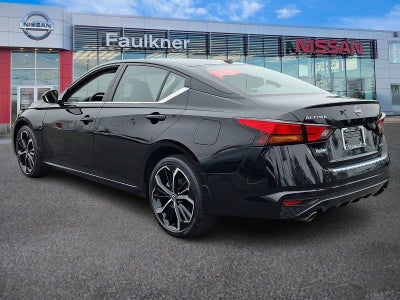 2023 Nissan Altima SR