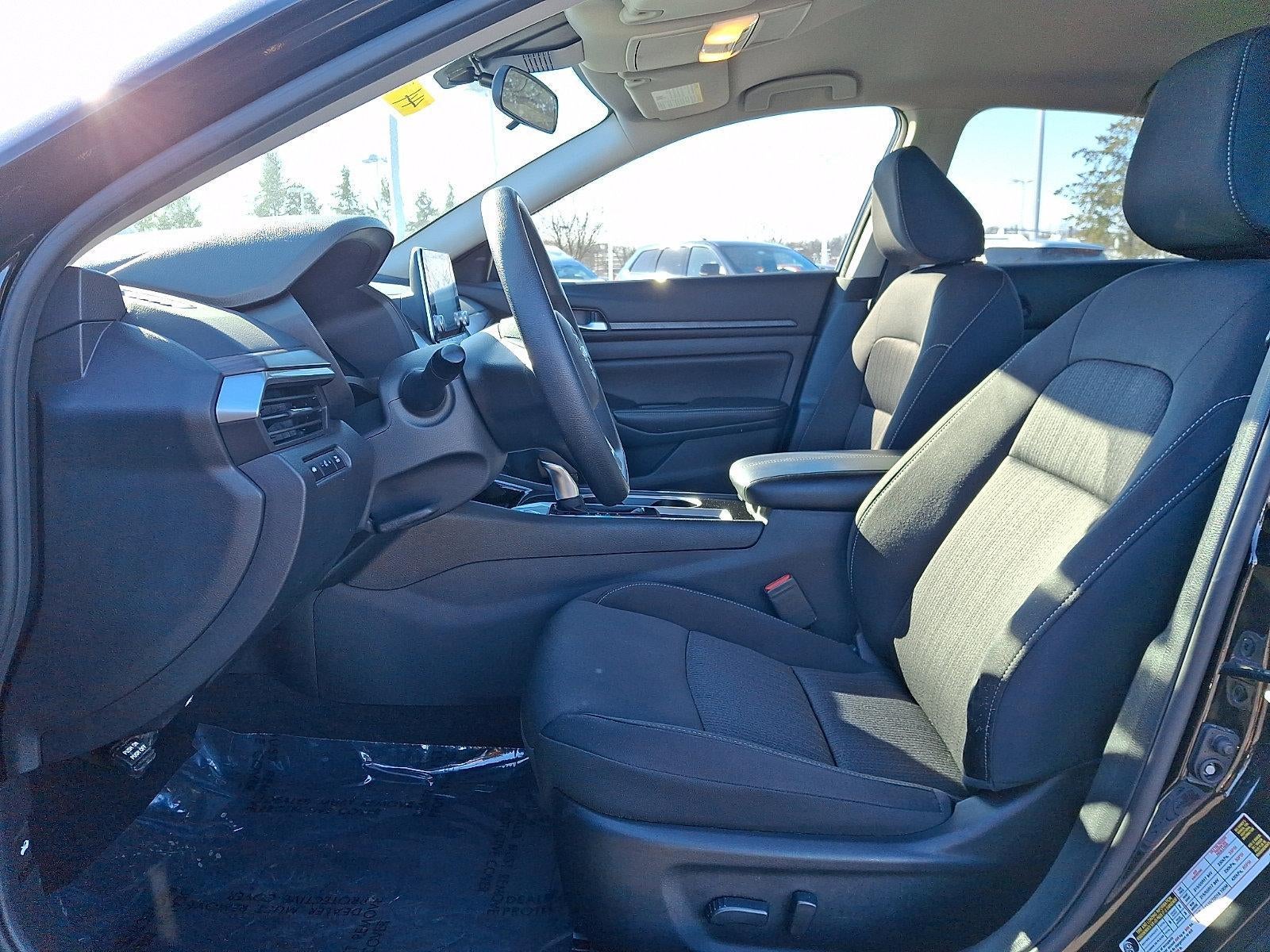 2024 Nissan Altima 2.5 SV Sedan