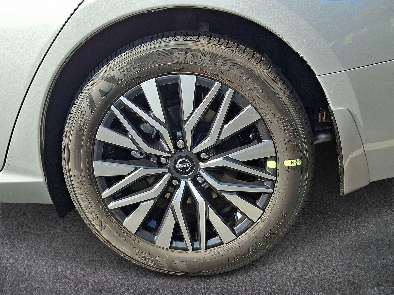 2026 Nissan Altima SV