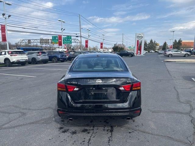 2024 Nissan Altima SV