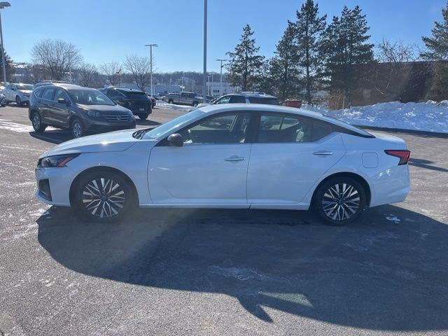 2024 Nissan Altima SV