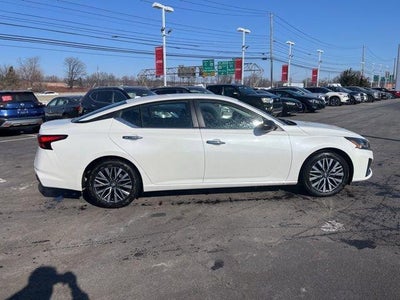 2024 Nissan Altima SV