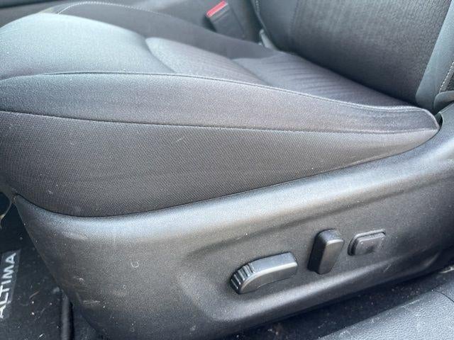 2023 Nissan Altima SV