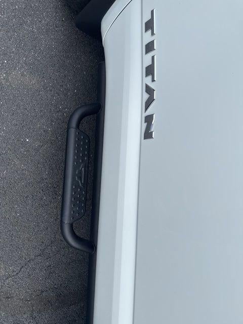 2023 Nissan TITAN Crew Cab SV