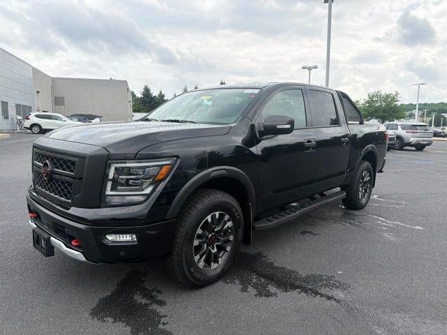 2023 Nissan TITAN Crew Cab PRO-4X®