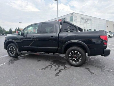 2023 Nissan TITAN Crew Cab PRO-4X®