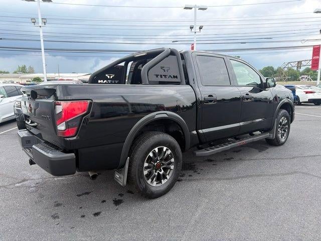 2023 Nissan TITAN Crew Cab PRO-4X®