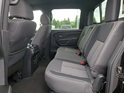 2023 Nissan Titan 4x2 Crew Cab SV