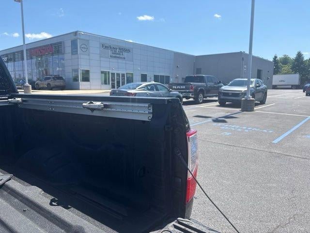2023 Nissan Titan 4x2 Crew Cab SV