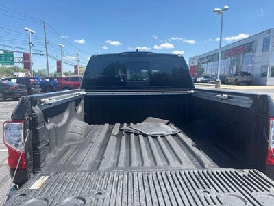 2023 Nissan Titan 4x2 Crew Cab SV