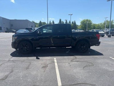 2023 Nissan Titan 4x2 Crew Cab SV