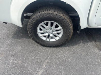 2016 Nissan Frontier 4WD Crew Cab SWB Auto SV
