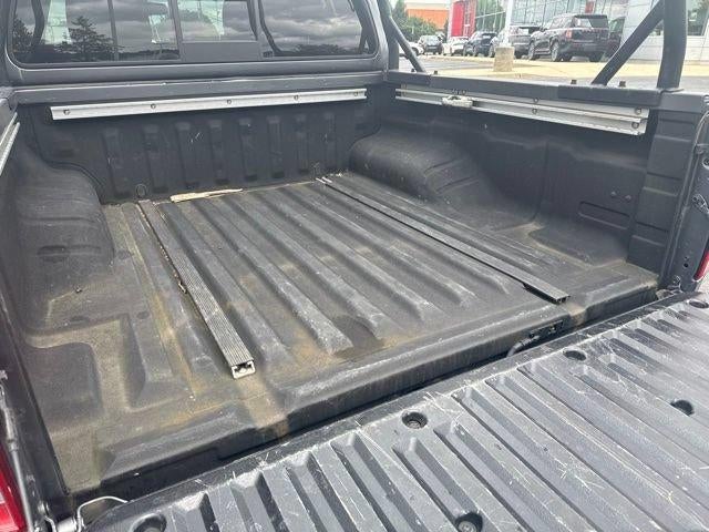 2020 Nissan Frontier Crew Cab 4x4 SV Auto