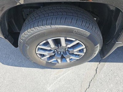 2024 Nissan Frontier Crew Cab 4x4 SL