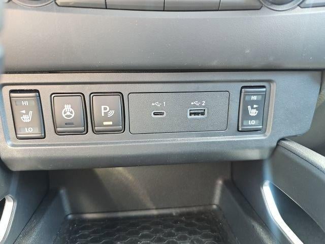 2024 Nissan Frontier Crew Cab 4x4 SL
