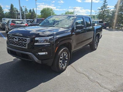 2024 Nissan Frontier Crew Cab 4x4 SL