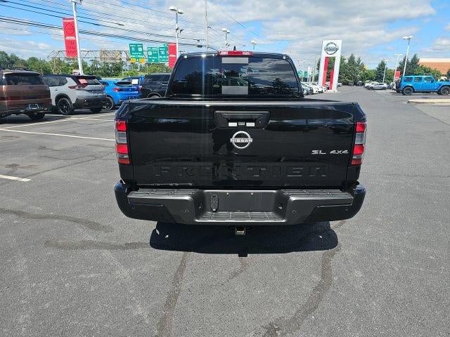 2024 Nissan Frontier Crew Cab 4x4 SL