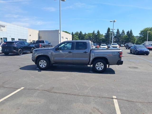 2022 Nissan Frontier Crew Cab 4x4 S Auto