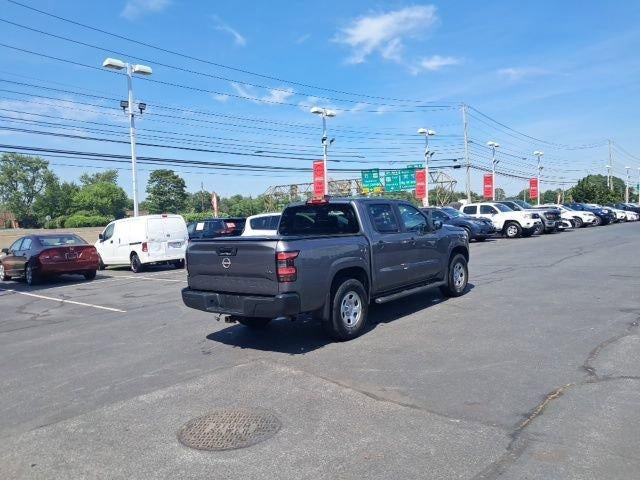 2022 Nissan Frontier Crew Cab 4x4 S Auto