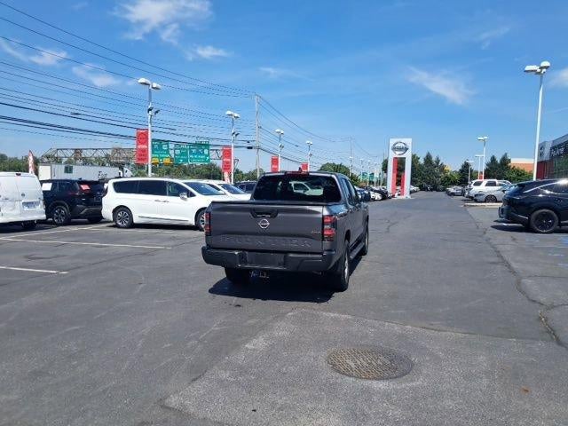 2022 Nissan Frontier Crew Cab 4x4 S Auto