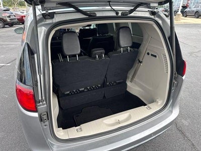 2020 Chrysler Pacifica Limited FWD
