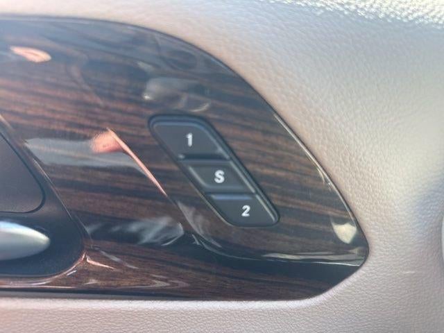2021 Chrysler Pacifica Hybrid Limited FWD