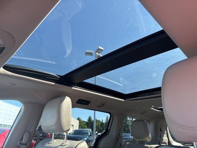 2021 Chrysler Pacifica Hybrid Limited FWD
