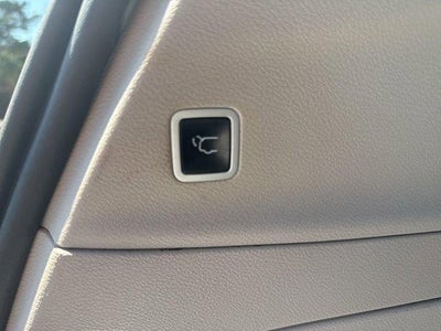 2021 Chrysler Pacifica Hybrid Limited FWD