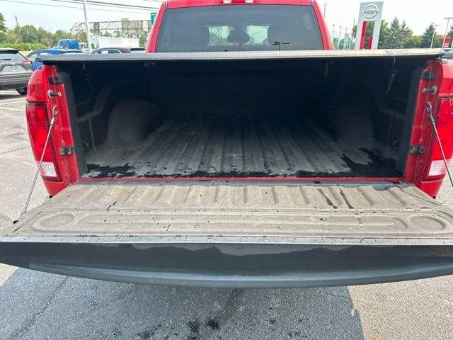 2017 RAM 1500 Express 4x2 Crew Cab 5'7" Box