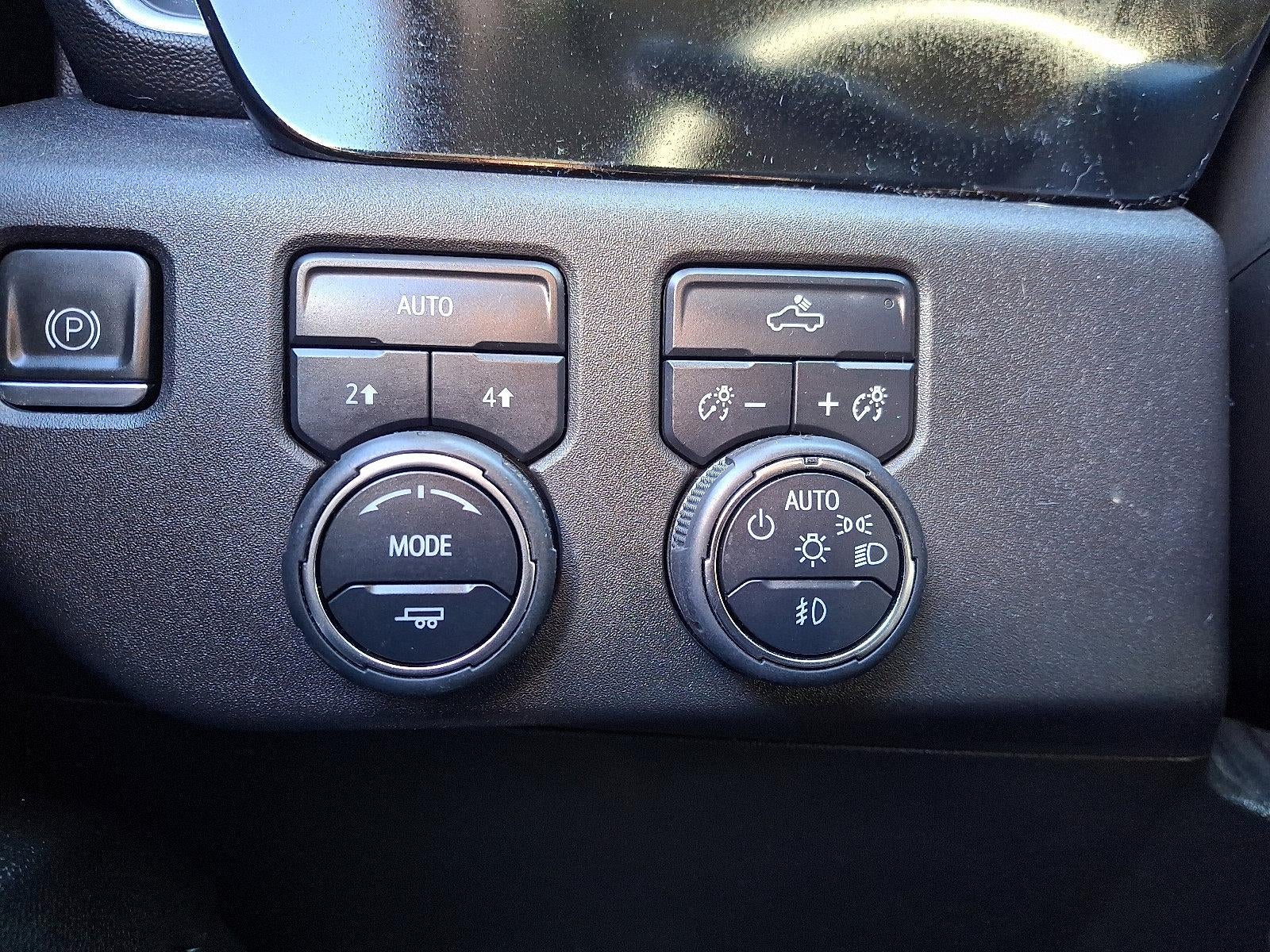 2023 Chevrolet Silverado 1500 Crew Cab Short Box 4-Wheel Drive RST