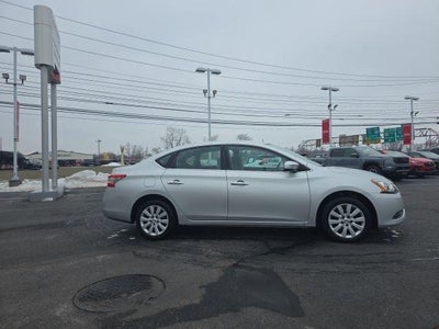 2015 Nissan Sentra 4dr Sdn I4 Manual S