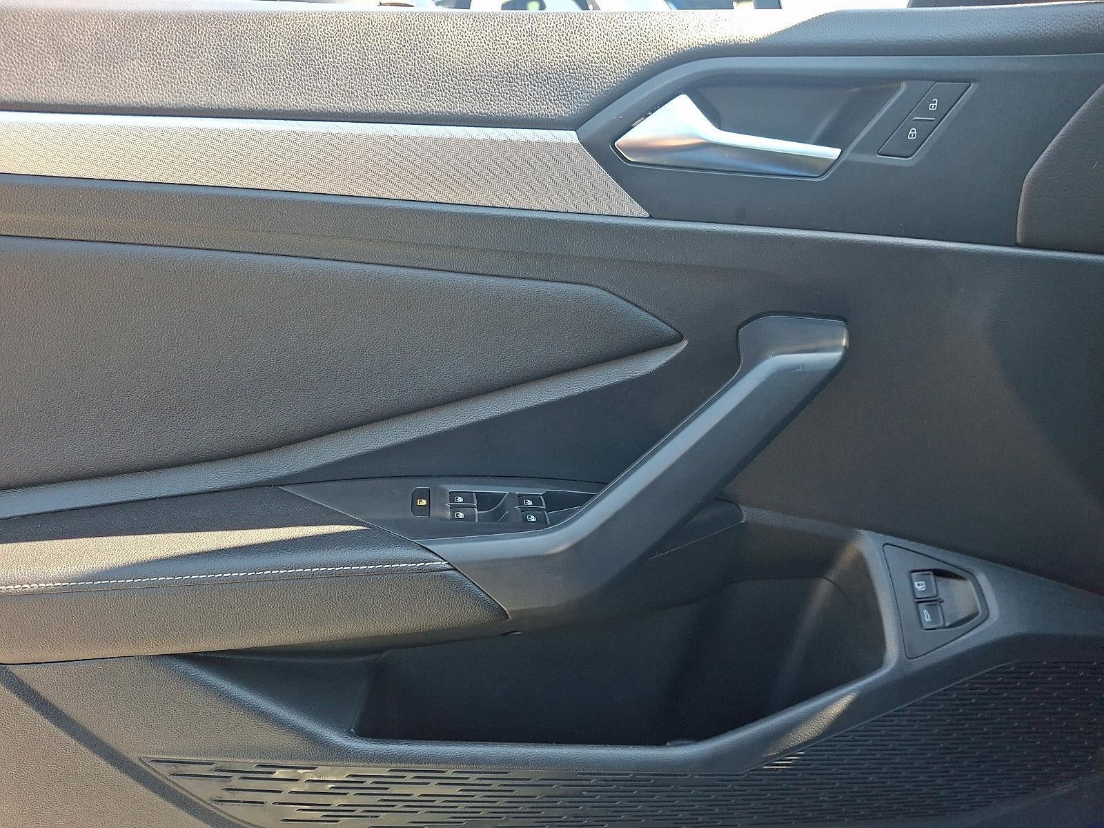 2023 Nissan Sentra SV CVT