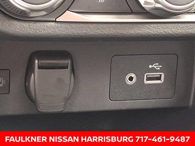 2025 Nissan Versa SV CVT