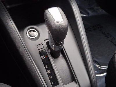2025 Nissan Kicks Play S FWD