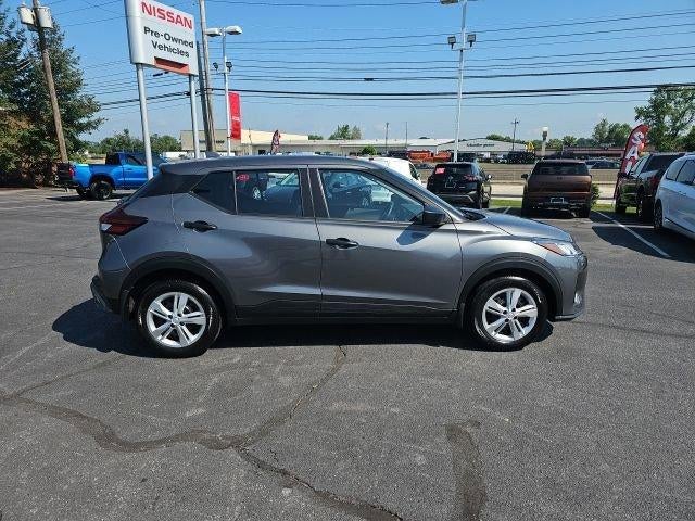 2025 Nissan Kicks Play S FWD