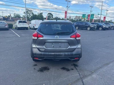 2019 Nissan Kicks S