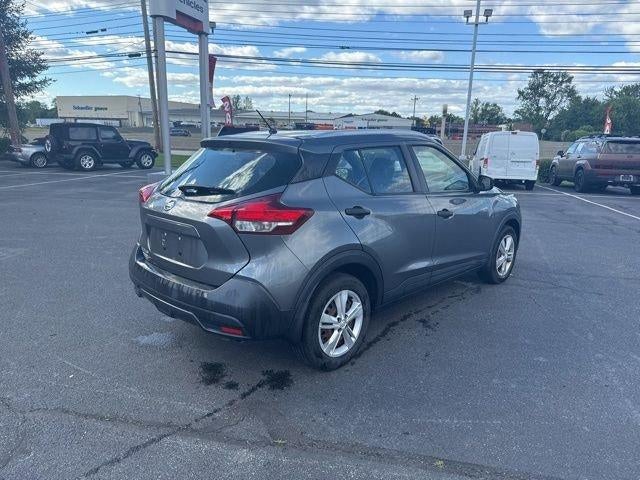 2019 Nissan Kicks S