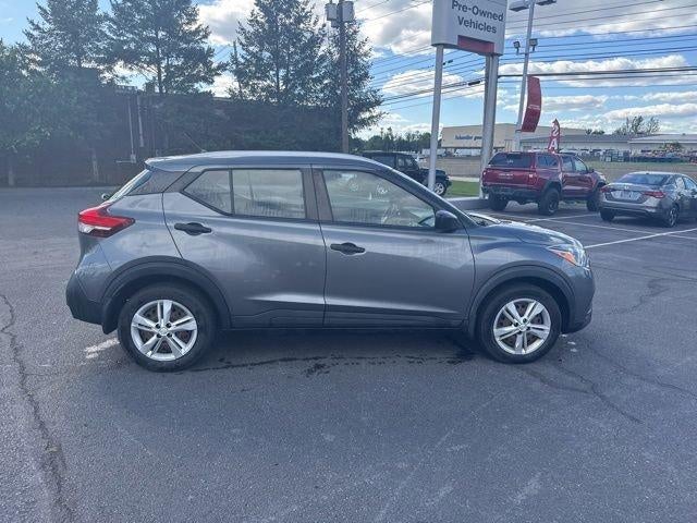 2019 Nissan Kicks S