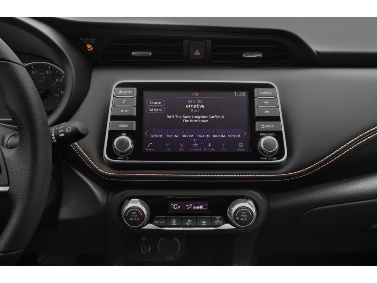 2018 Nissan Kicks SR