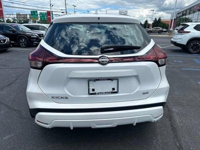 2023 Nissan Kicks SR FWD