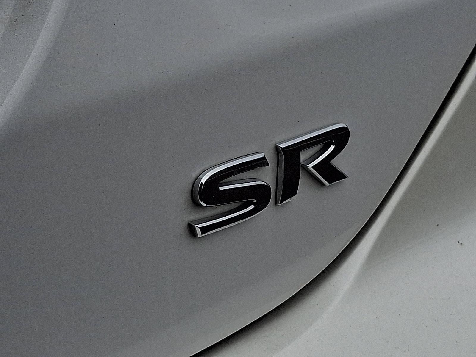 2022 Nissan Kicks SR