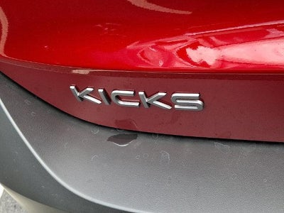 2027 Nissan Kicks SV