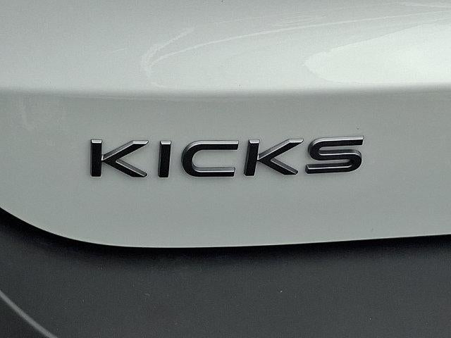 2027 Nissan Kicks SV